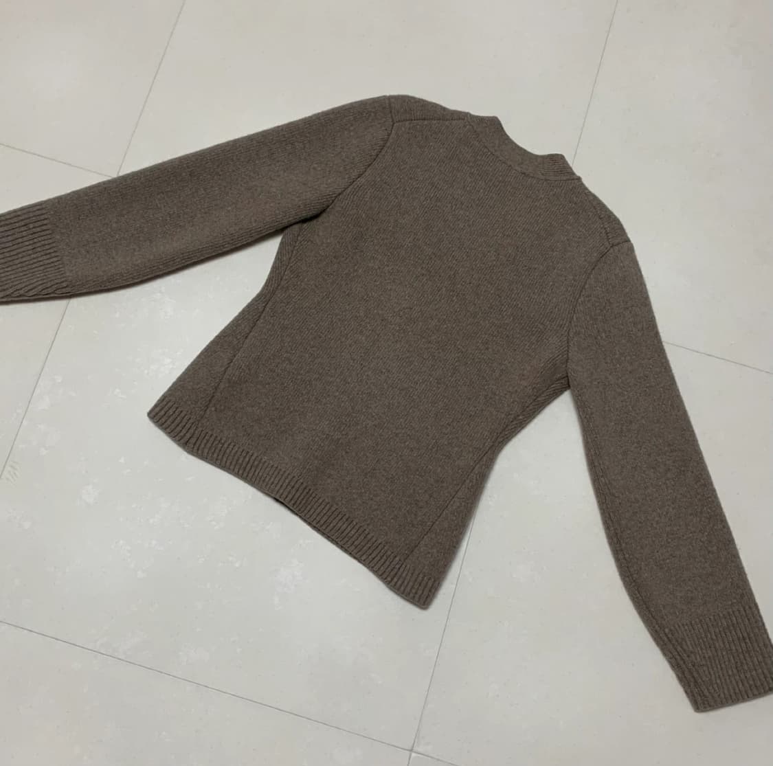 블러썸에이치컴퍼니 캐시미어 울 가디건 상품이미지3