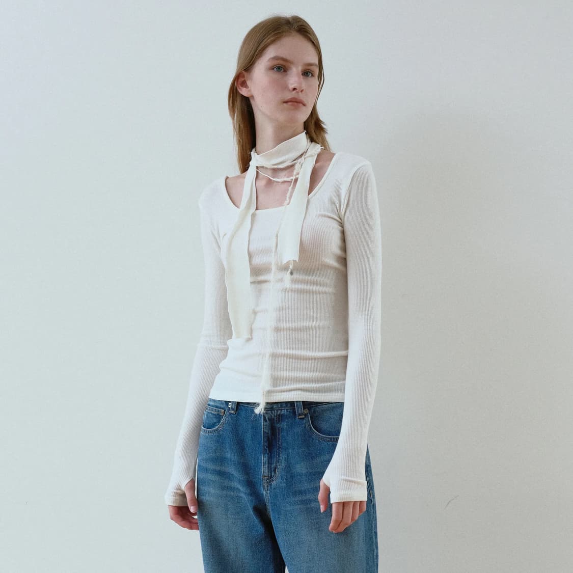 마조네 NECK_POINT_RIBBED_TOP_IVORY 상품이미지1