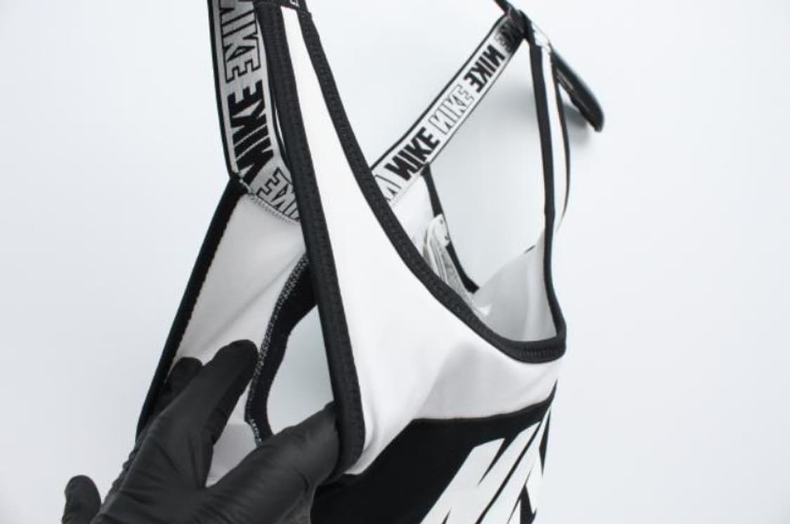 나이키 탑 상품이미지4