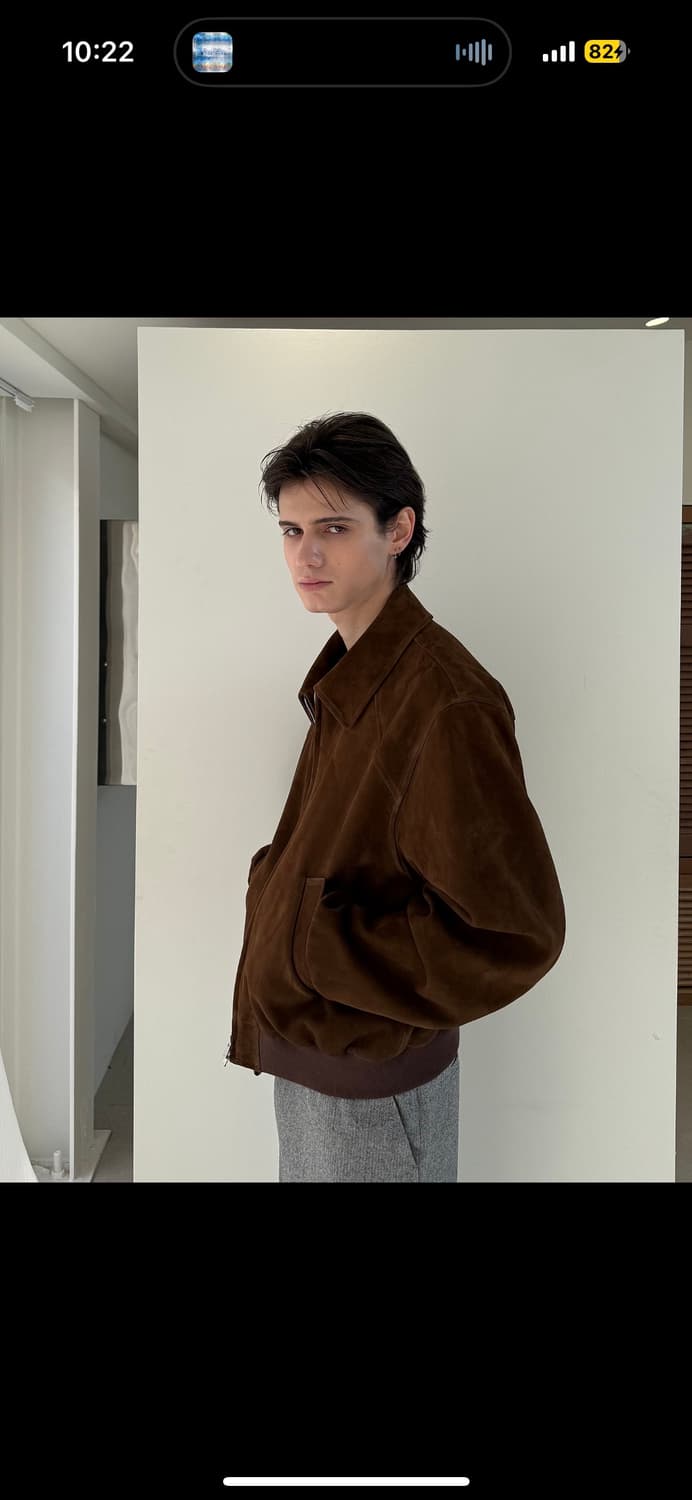 준느 j40 suede cinamon M사이즈 더현대 한정 상품이미지1