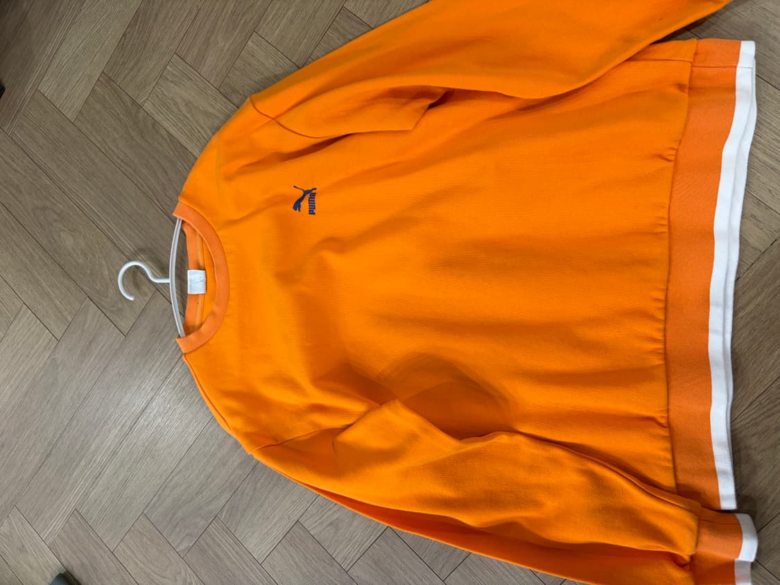 퓨마 오렌지 레이어드 맨투맨 상품이미지2