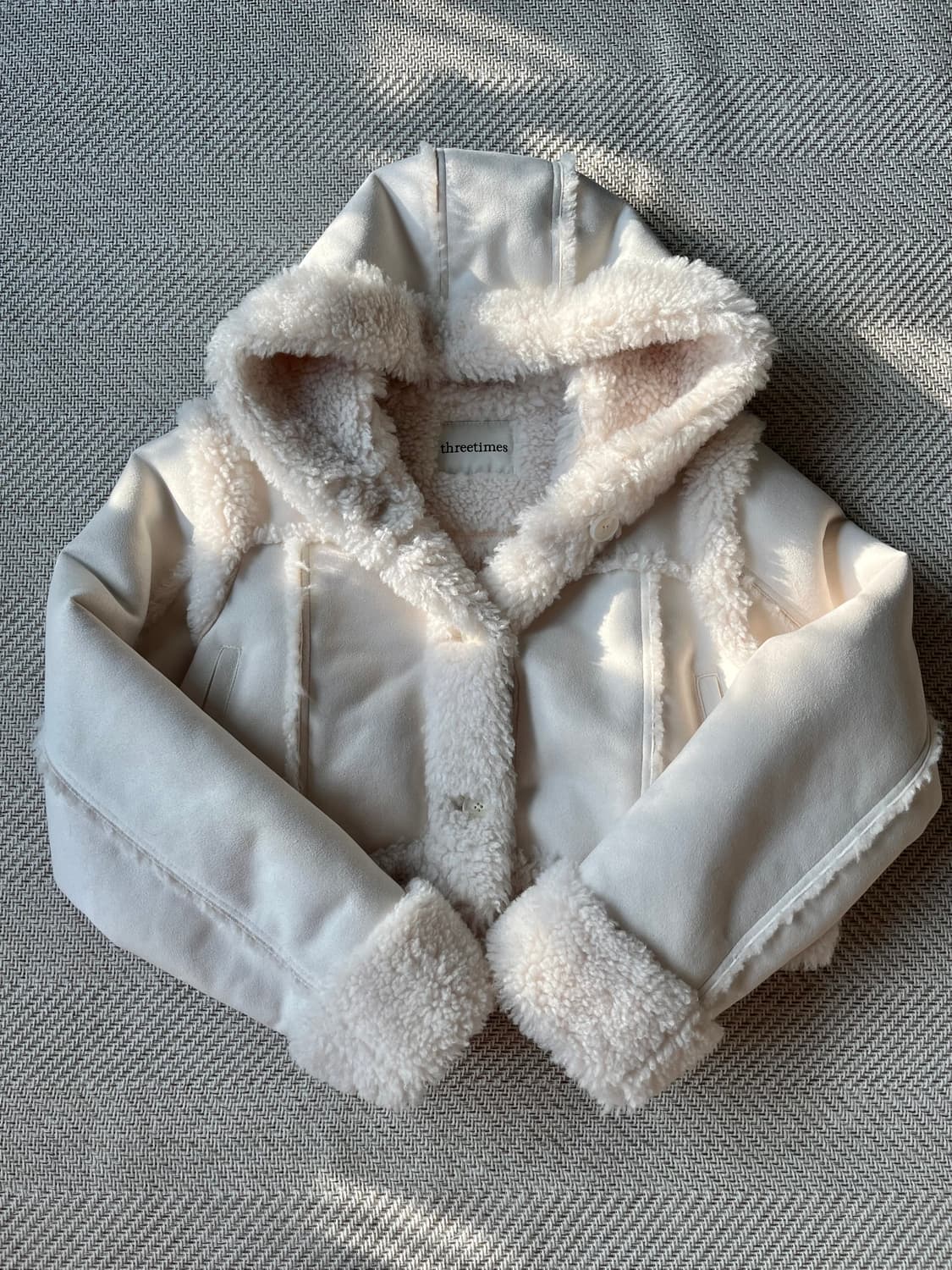 쓰리타임즈 베이비 후디 퍼코트 무스탕 아이보리 상품이미지2