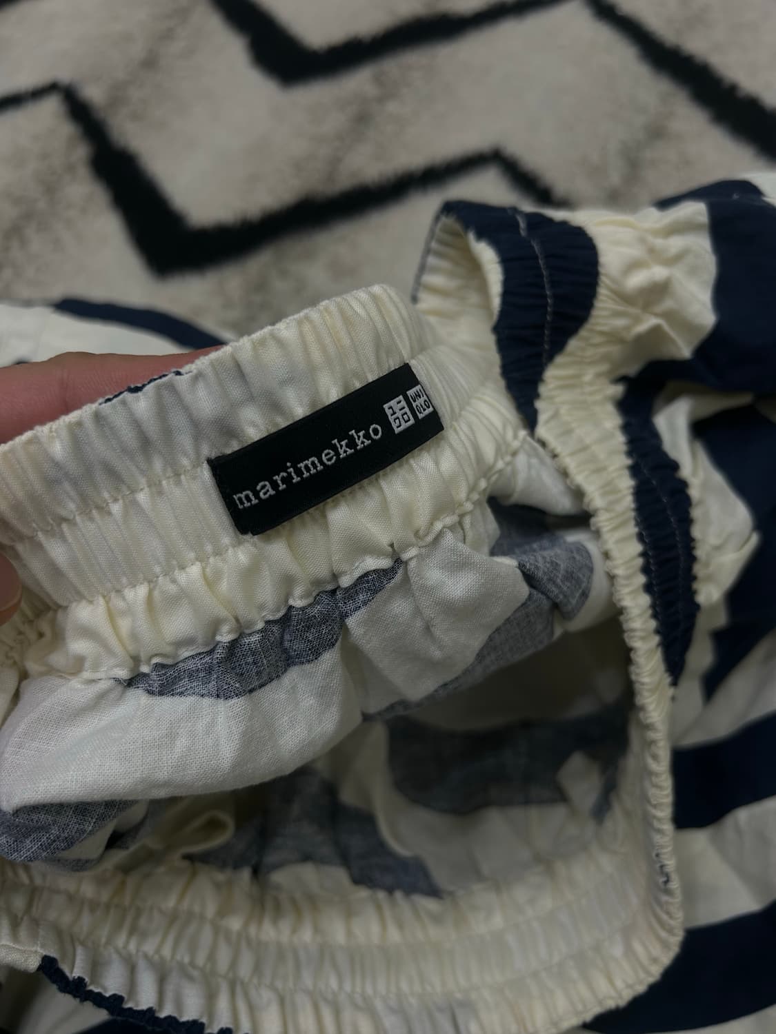 [L]유니클로x마리메꼬 스트라이프 플레어 스커트 상품이미지4