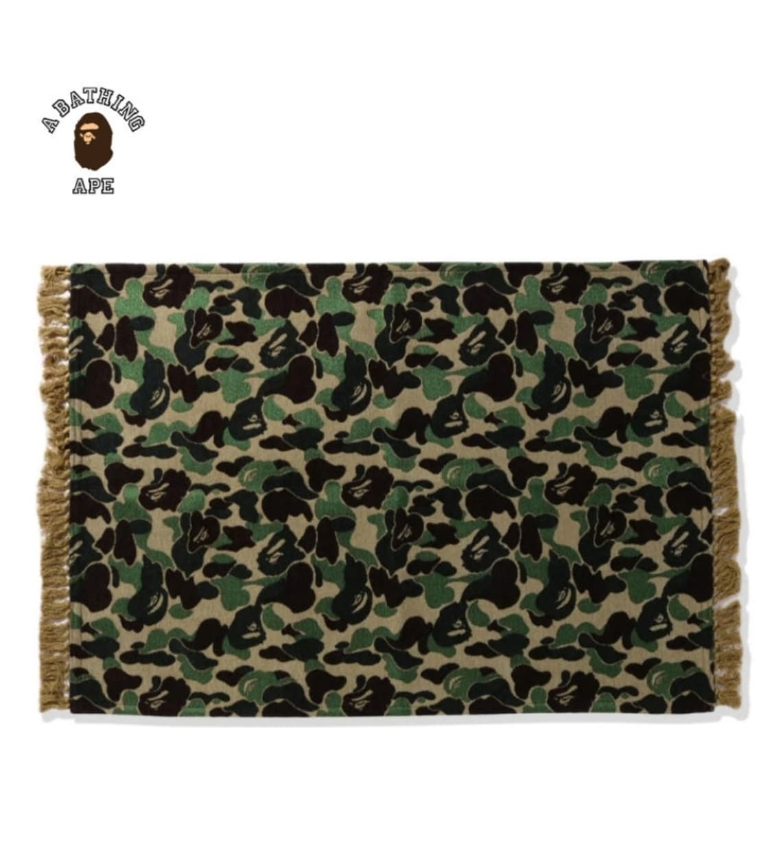 (세탁가능)베이프 ABC CAMO RUG M 카모 러그 카페트135x90 상품이미지1