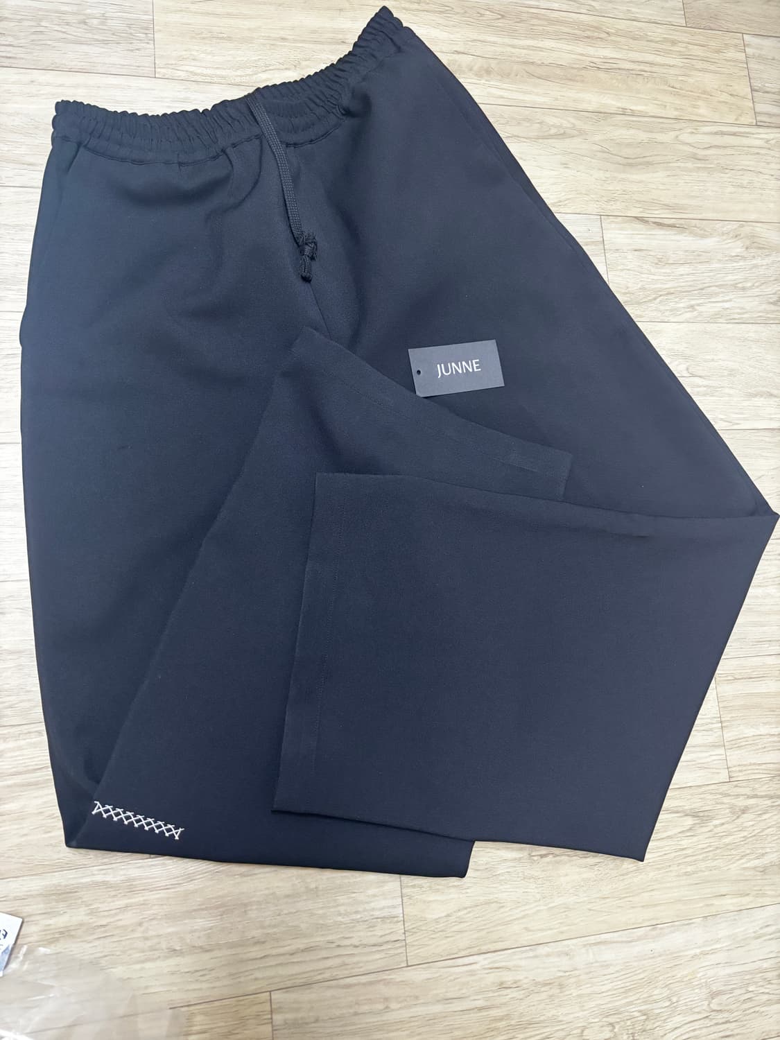 준느 p21 Relaxed Black 뉴 와이드 밴딩 팬츠 m 상품이미지2