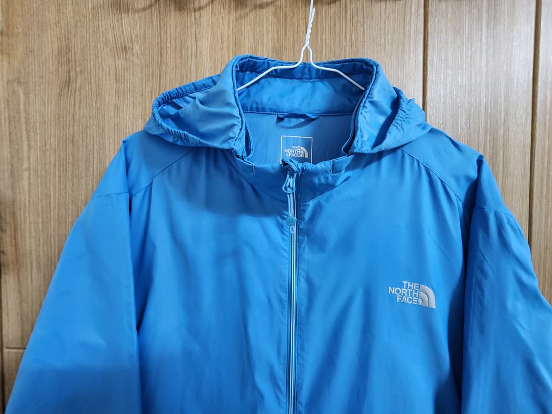 (105)노스페이스 경량 바람막이 점퍼 상품이미지2