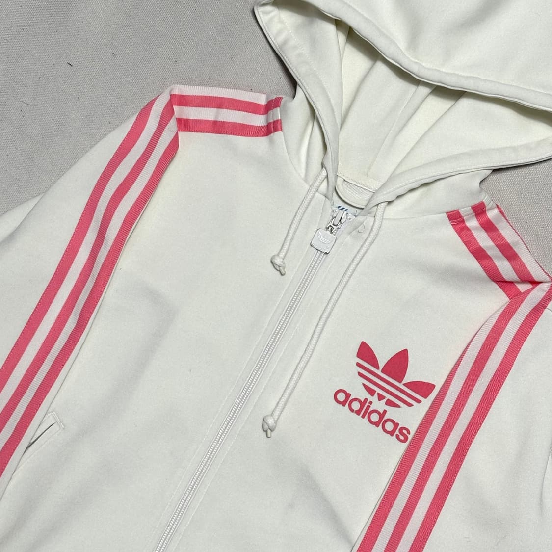 95 아디다스 여성용 핑크 삼선 화이트 후드 집업 상품이미지1