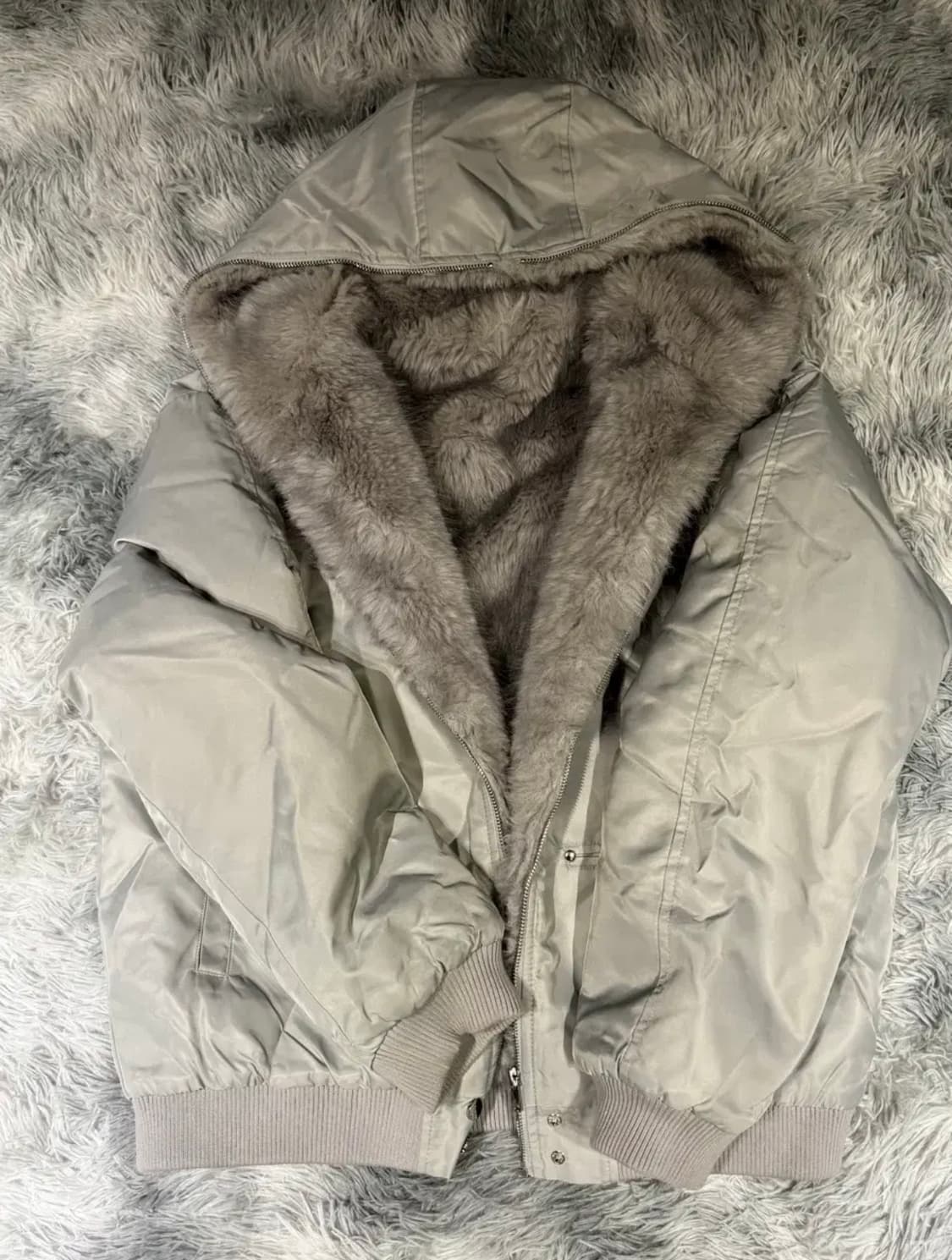 비엑세스 봄버 퍼 자켓 상품이미지3