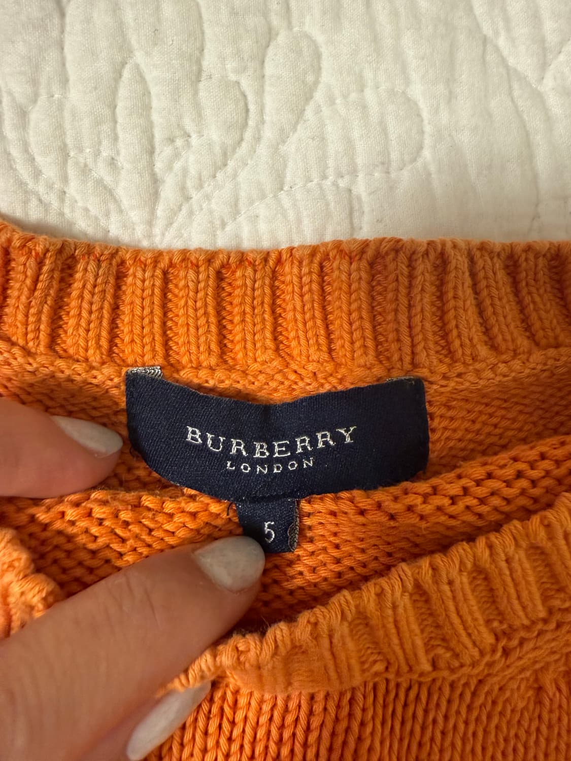 버버리 니트 아이보리/오렌지 사이즈 5 일괄7만원 떨이 상품이미지9