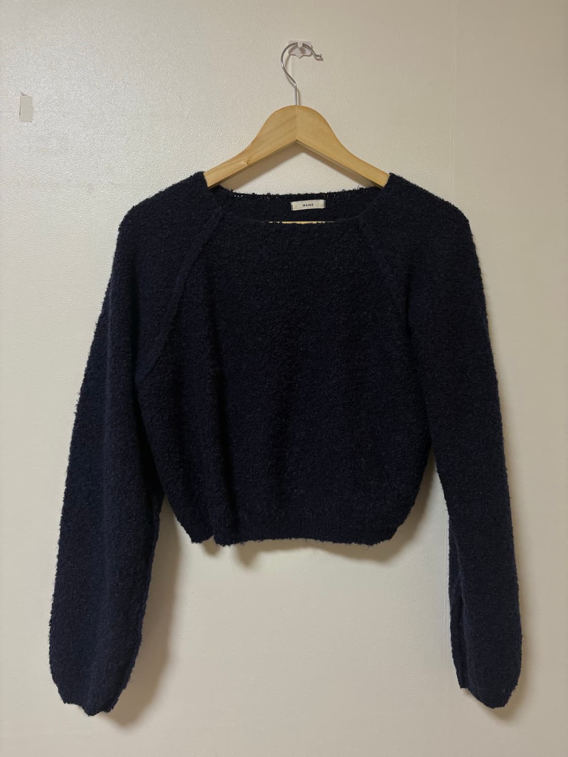 네이비 크롭 니트  상품이미지1