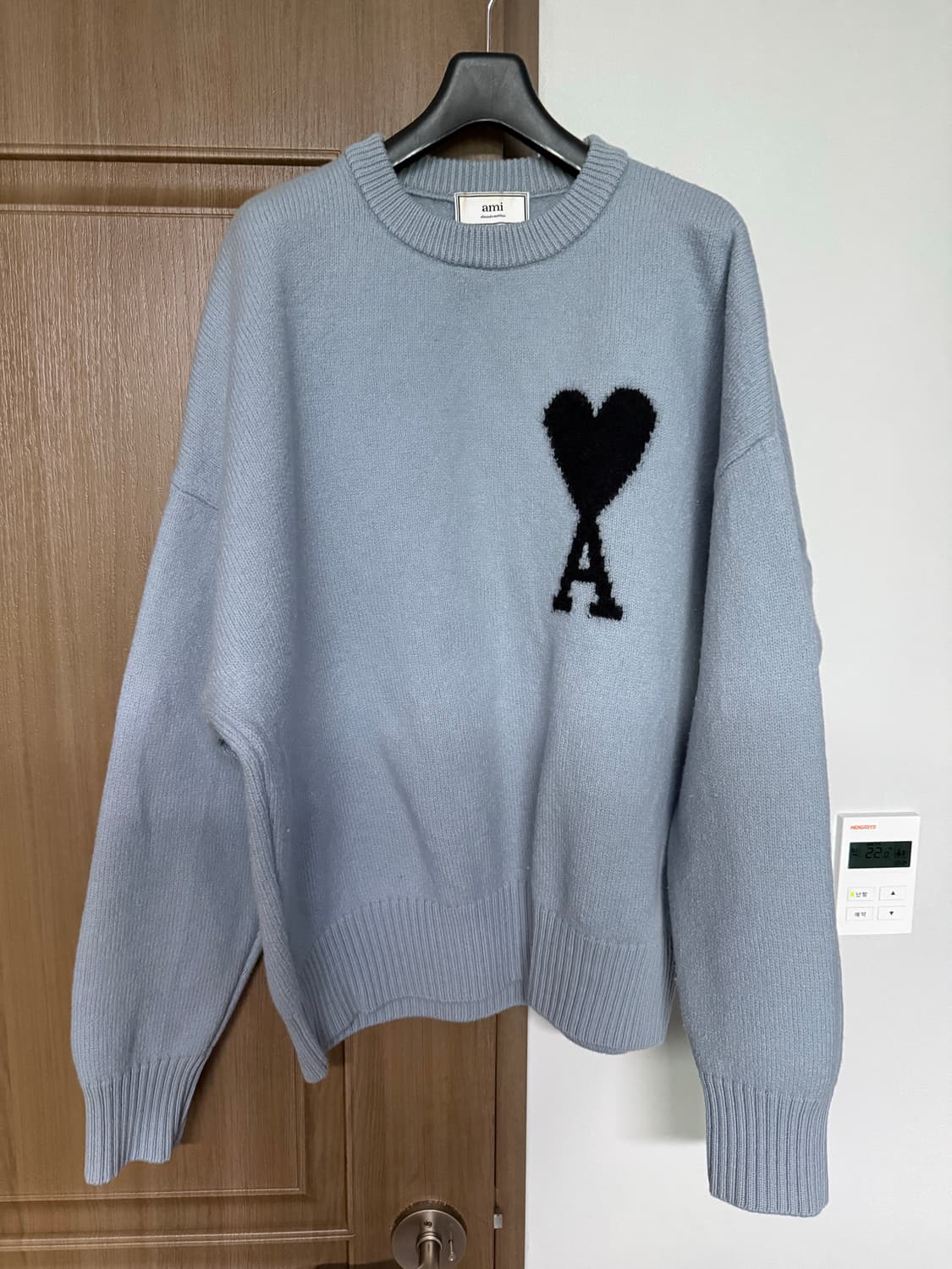 아미 빅 하트 로고 오버사이즈 인타르시아 스웨터 스틸 블루 AMI de 상품이미지1