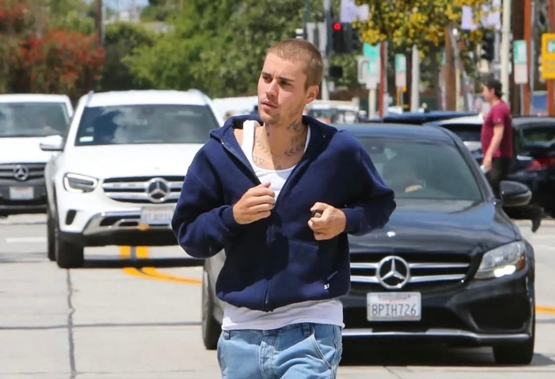 구매) 러셀 후드집업 m사이즈 네이비 상품이미지1