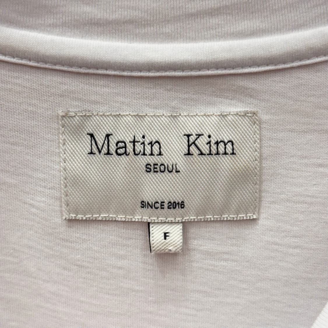 마땡킴 레터링 로고 프린팅 라운드넥 코튼 반팔 티셔츠 화이트 상품이미지7