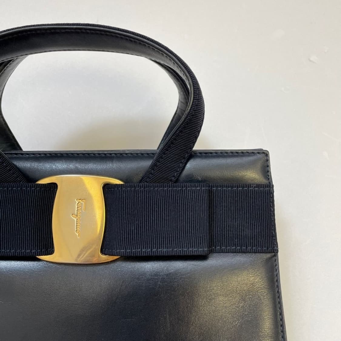 정품 페라가모 바라 토트백  상품이미지7