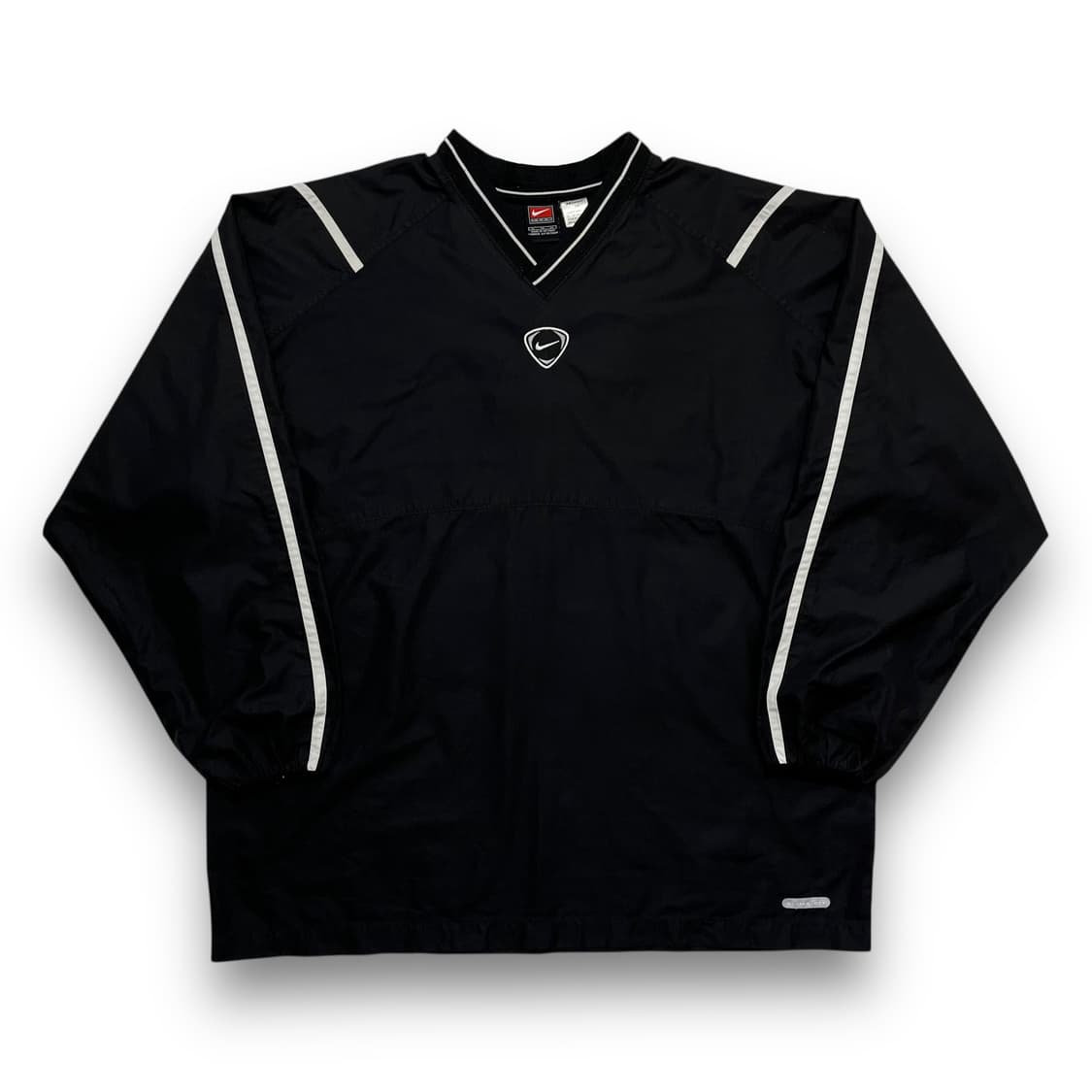 나이키 00s 스우시 로고 올드스쿨 다크 브이넥 웜업 상품이미지1