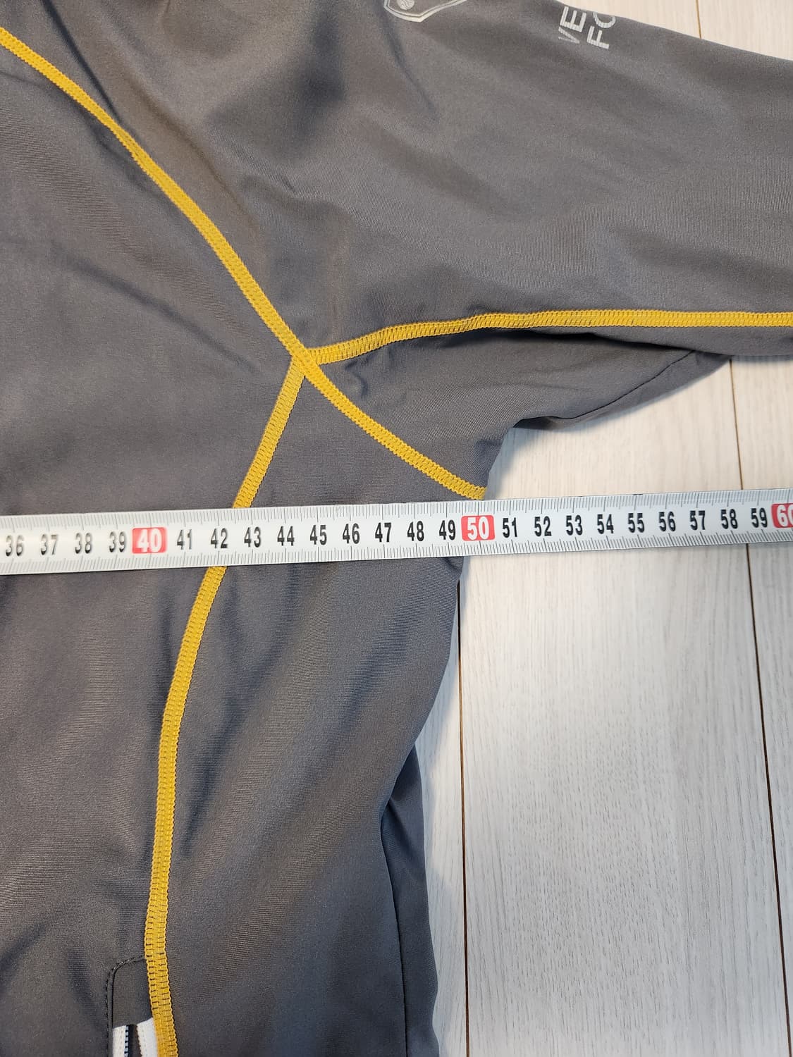 디스커버리 멀티스포츠 바람막이 자켓 사이즈100 L

4시즌용 후드 바람 상품이미지2