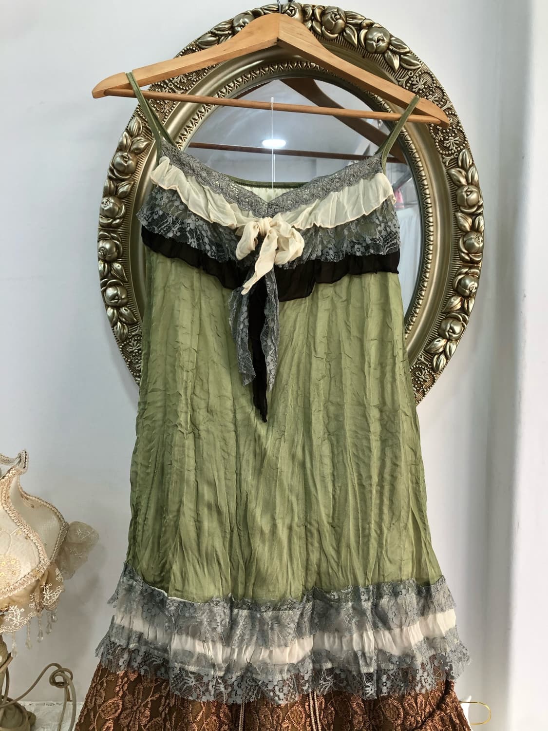 green lace trimmed sleeveless 상품이미지6