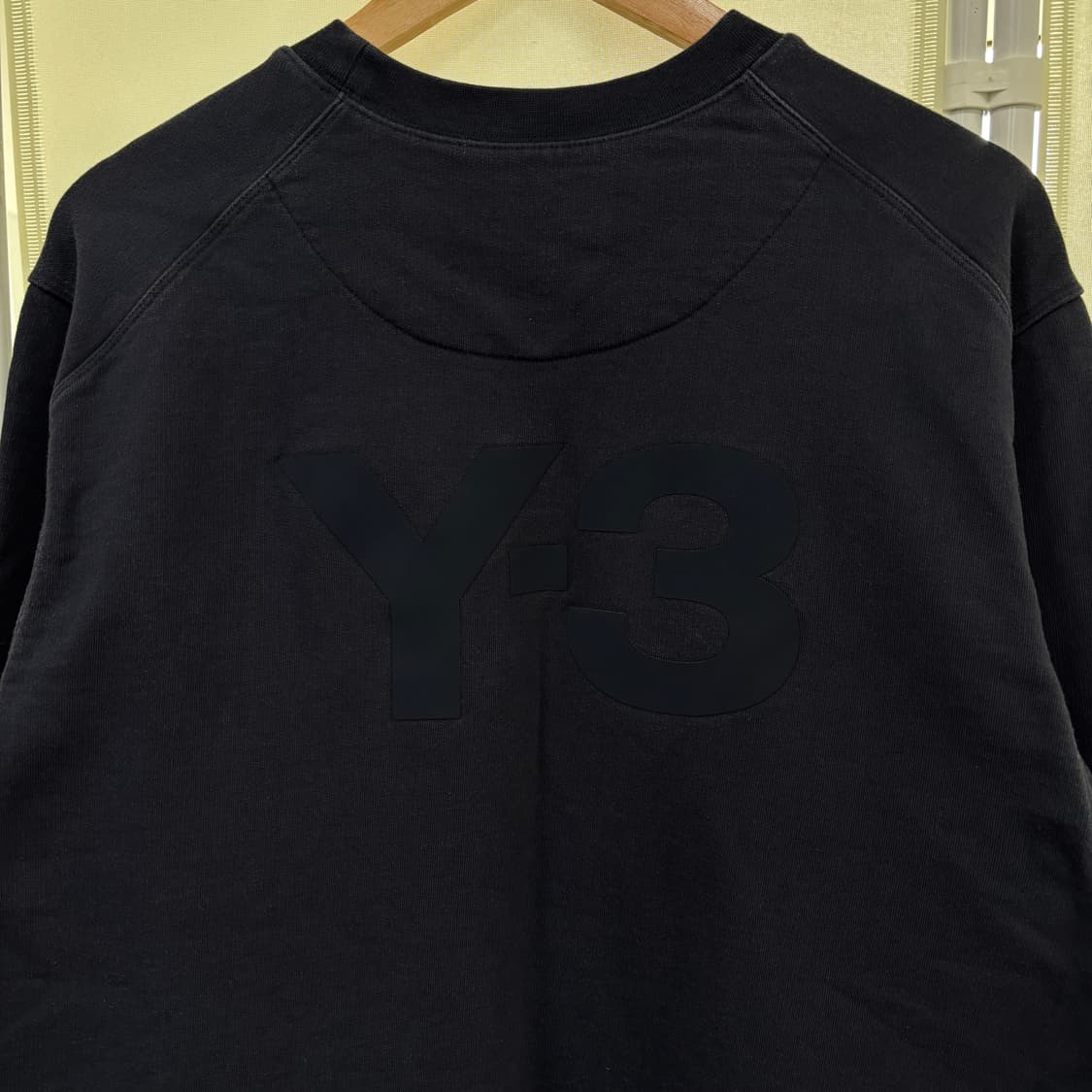 Y-3 맨투맨 상품이미지2