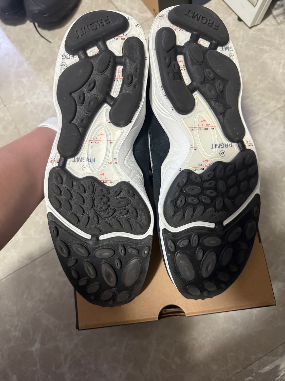 275사이즈 나이키 프라그먼트 에어 줌 스피리돈 블루 보이드 상품이미지6