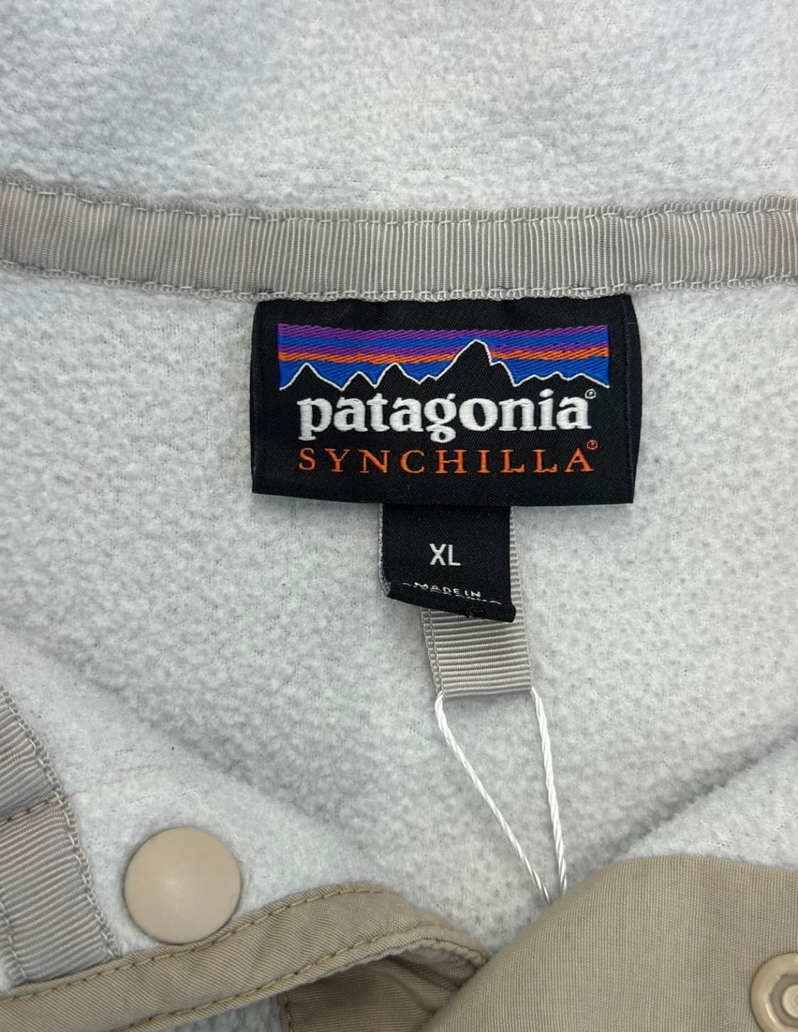 파타고니아 신칠라 그레이/베이지 스냅 플리스 상품이미지5