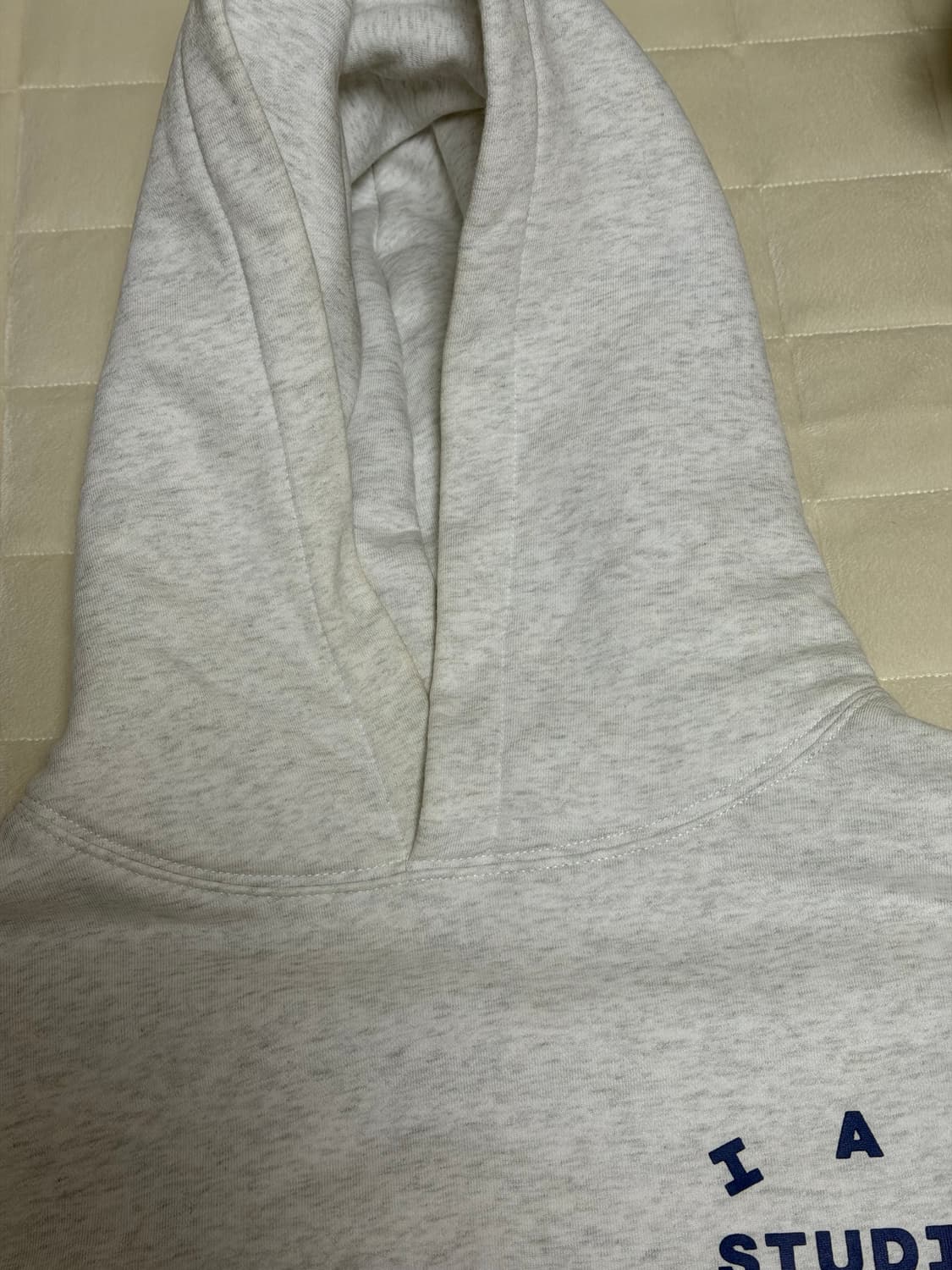 아이앱 스튜디오 라이트그레이 후드티 상품이미지3