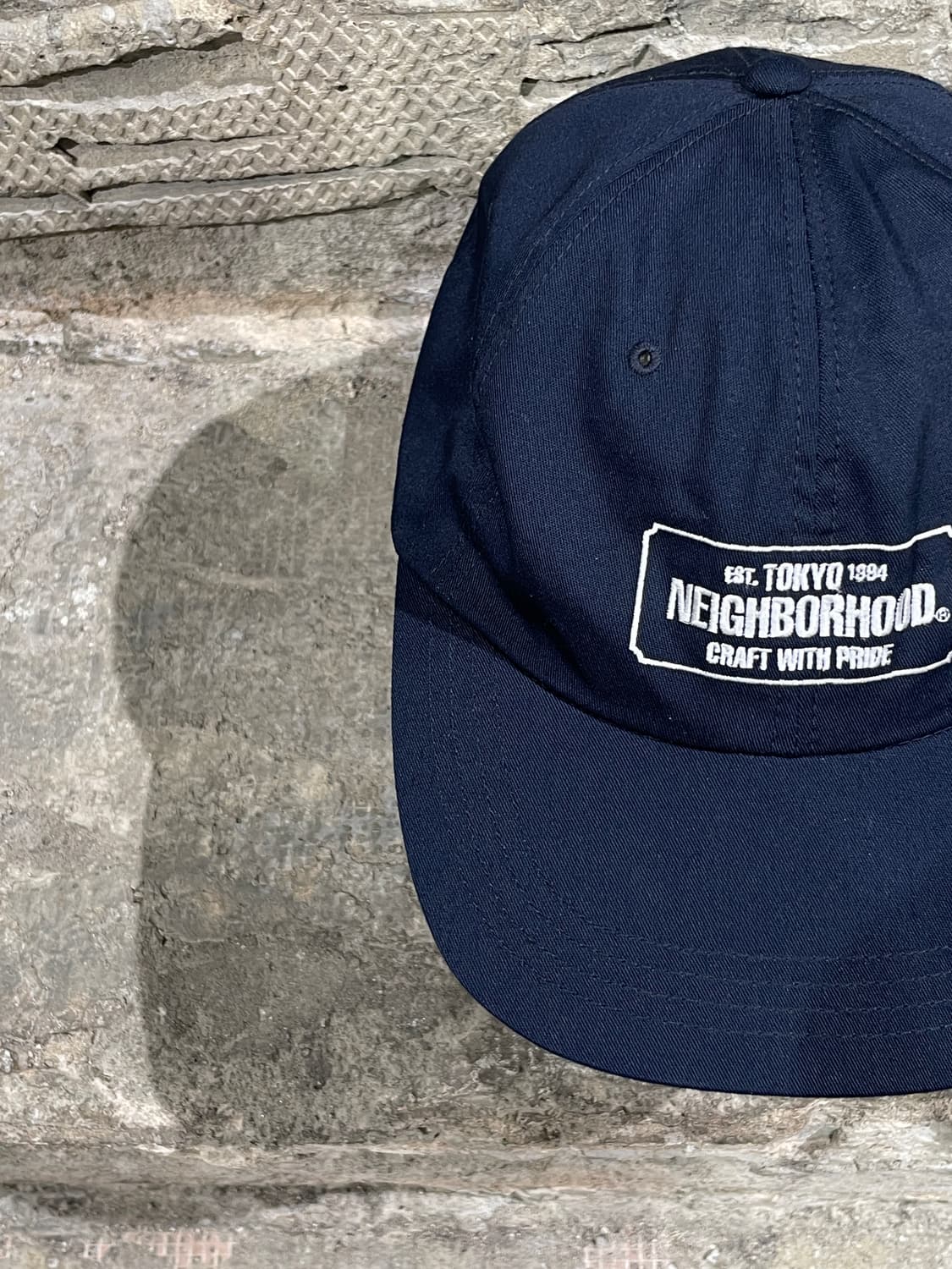 네이버후드 네이비 로고 자수 6 패널 대드 캡 상품이미지5
