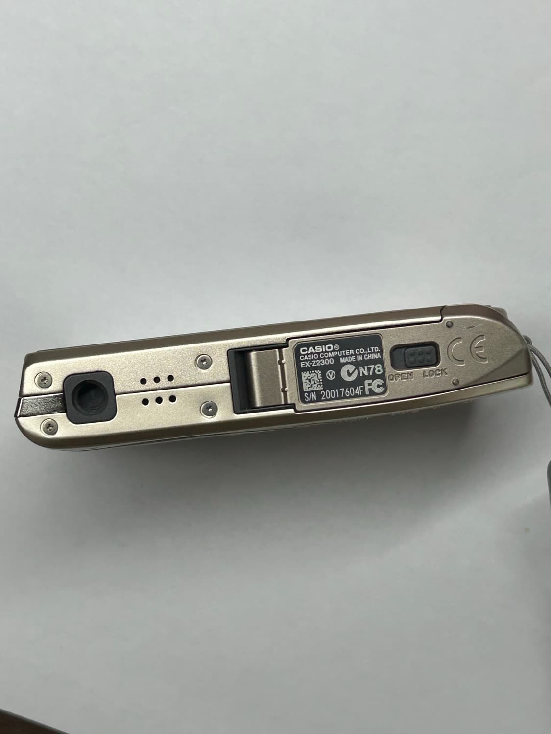 카시오 엑슬림 z2300 골드 상품이미지4