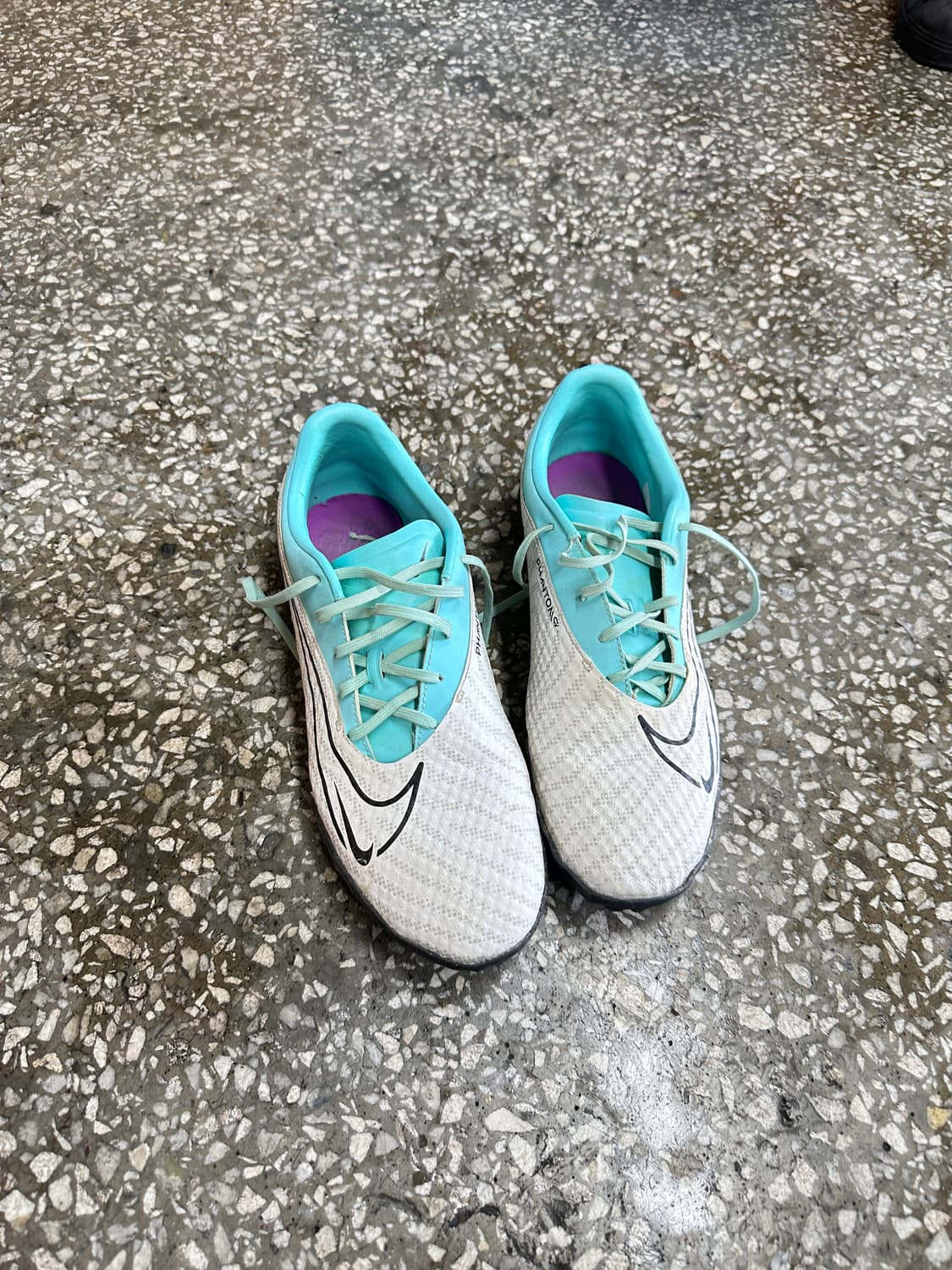 나이키 팬텀 축구화 270 상품이미지3