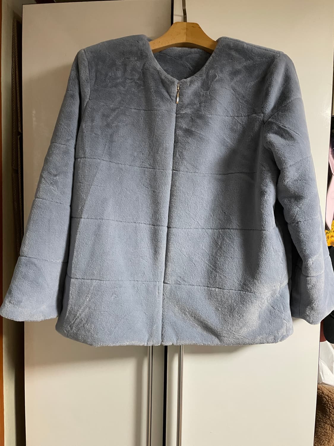 플라밍고 페이크 퍼 자켓 소라색 상품이미지1