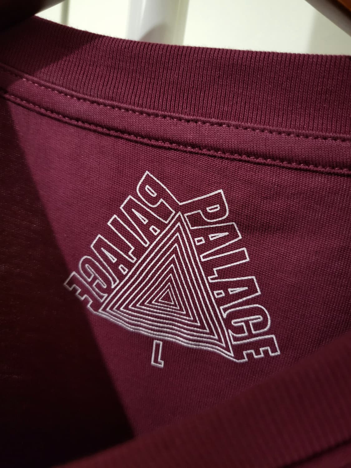 팔라스 티셔츠 버건디 와인 상품이미지3