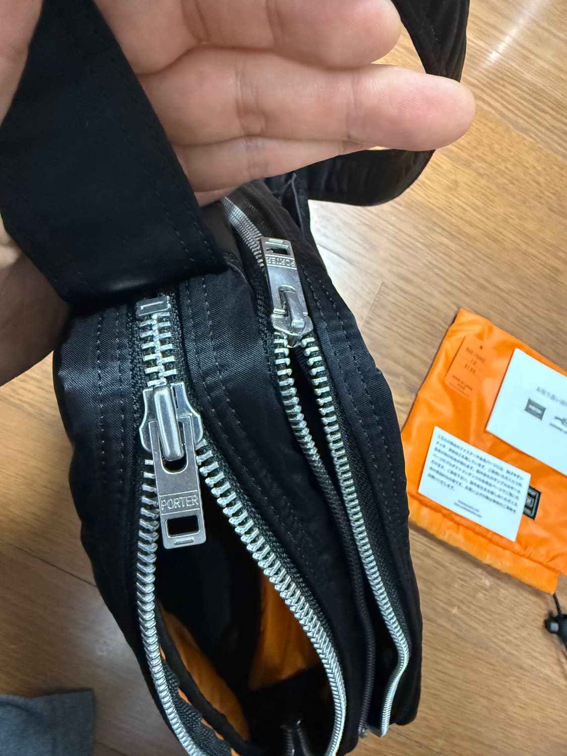 포터 탱커 숄더 스몰(s) 상품이미지2