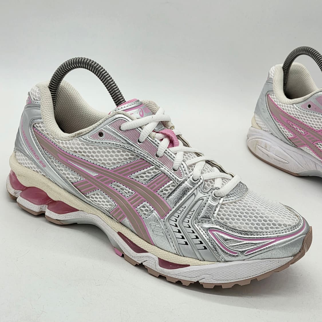  아식스 언리미티드 젤 카야노 14 화이트 펀 (255) 상품이미지5