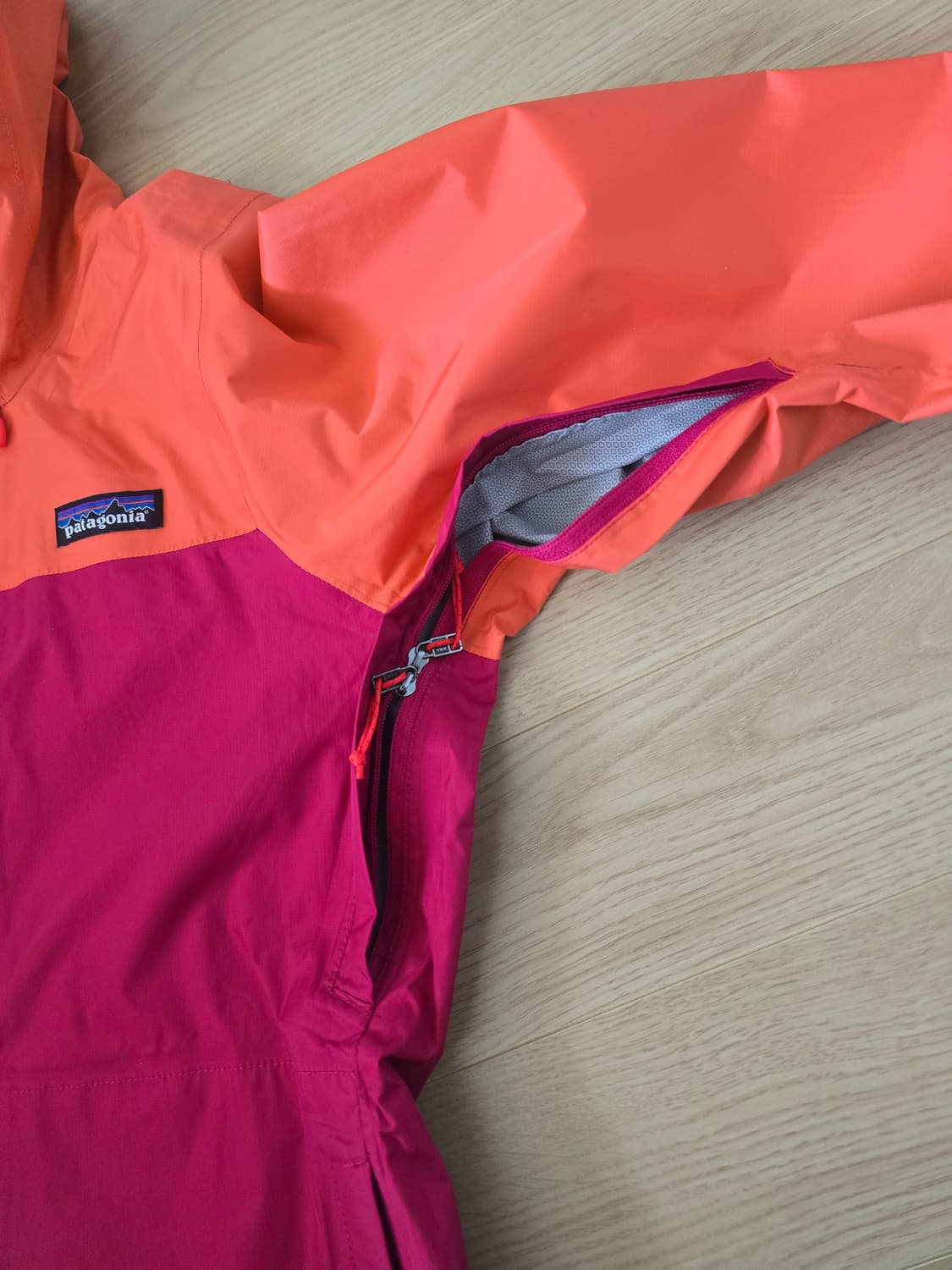 파타고니아 토렌쉘 방수 바람막이 XS 상품이미지6
