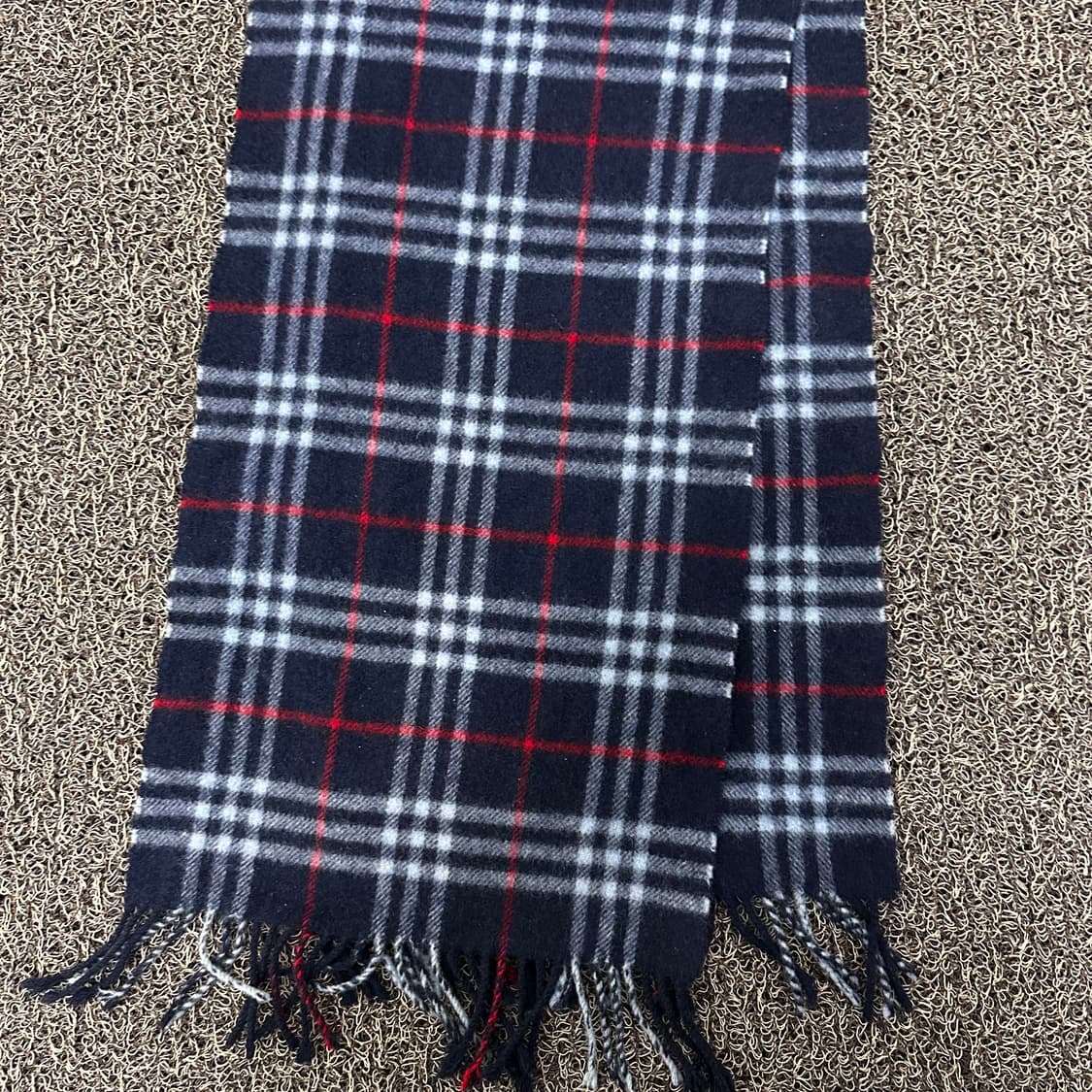 버버리 램스울 체크 머플러 목도리 네이비 상품이미지7