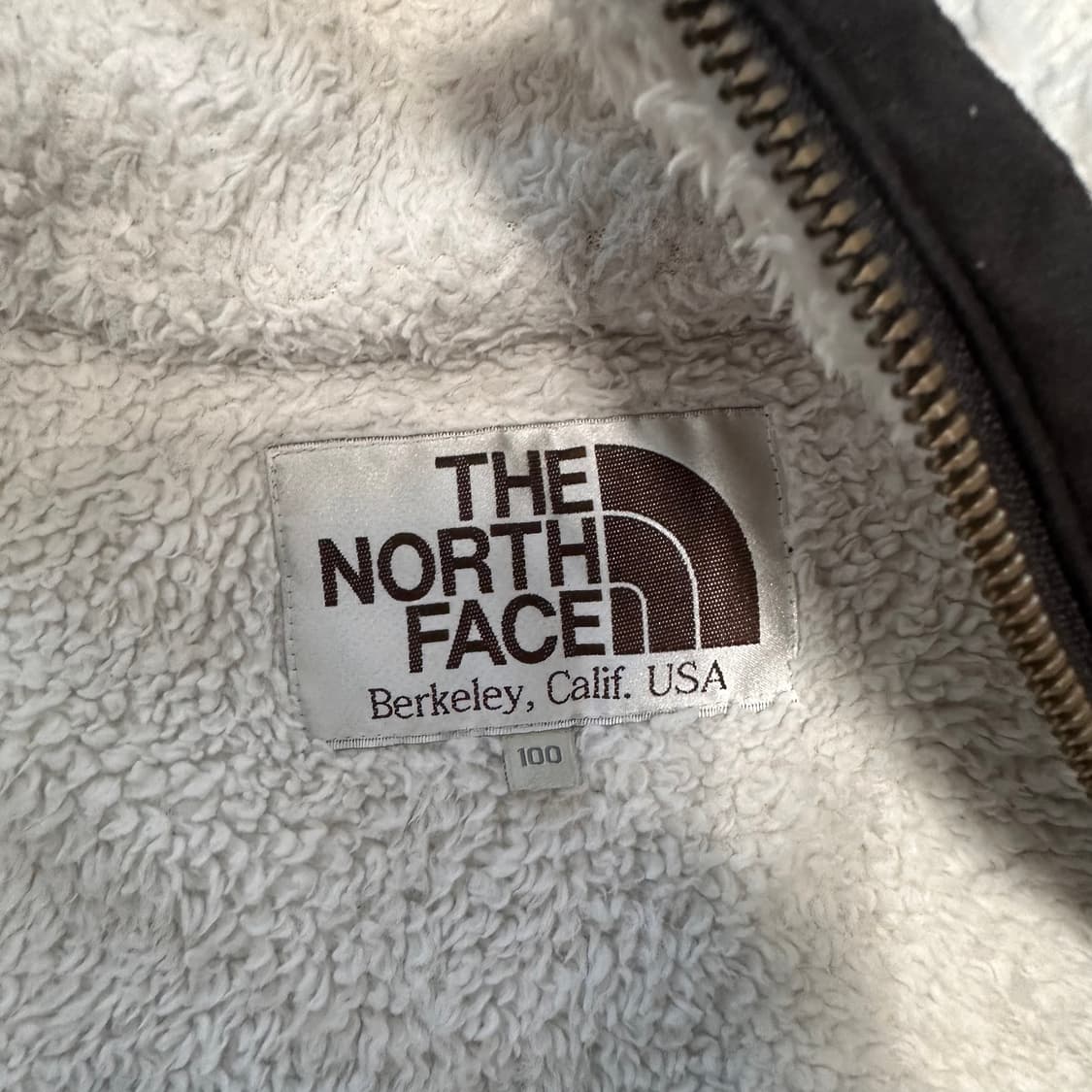노스페이스 화이트 후리스 상품이미지4