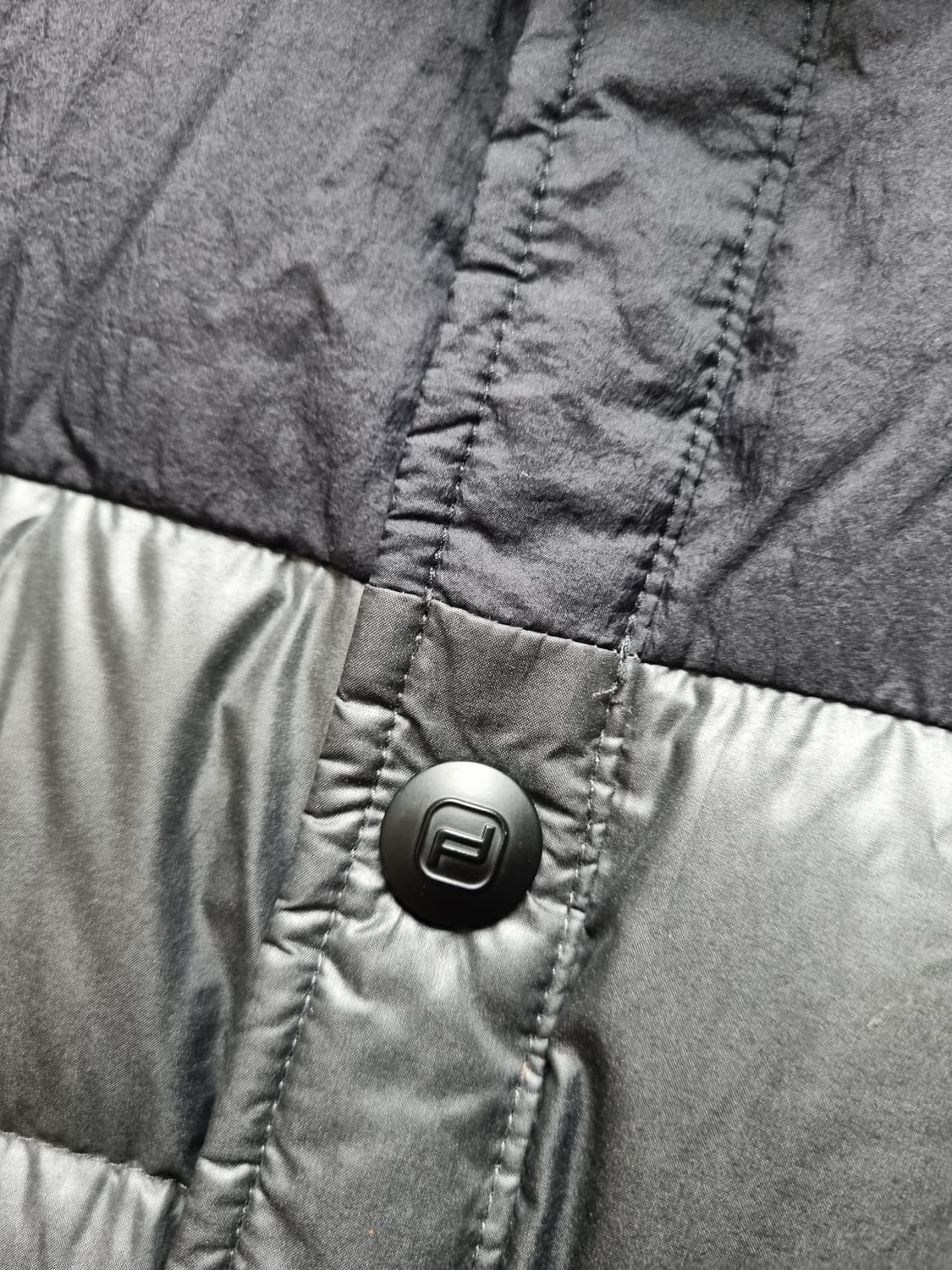 [m/100] 아디다스 포르쉐 콜라보 다운패딩 후디 상품이미지4