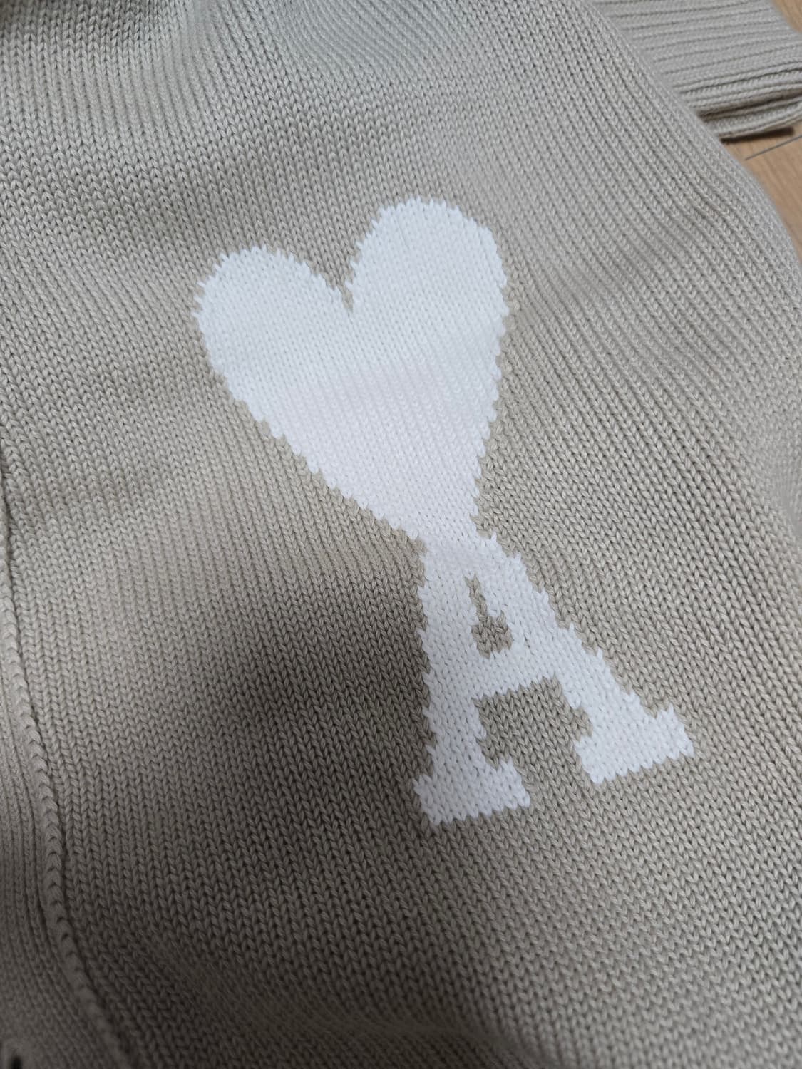 아미 빅로고 가디건 베이지 상품이미지7