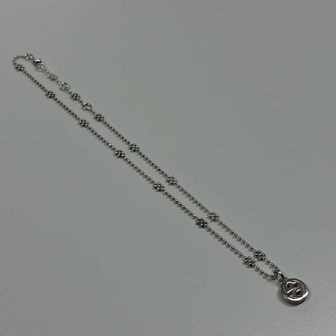 구찌 플라워 볼 목걸이 상품이미지9