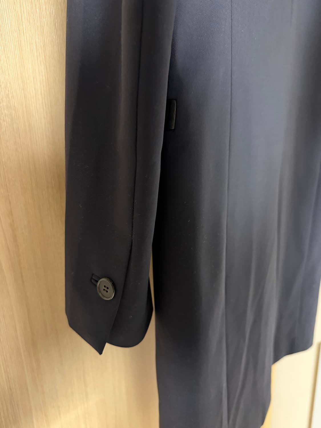 준지 레더 디테일 코트 상품이미지5