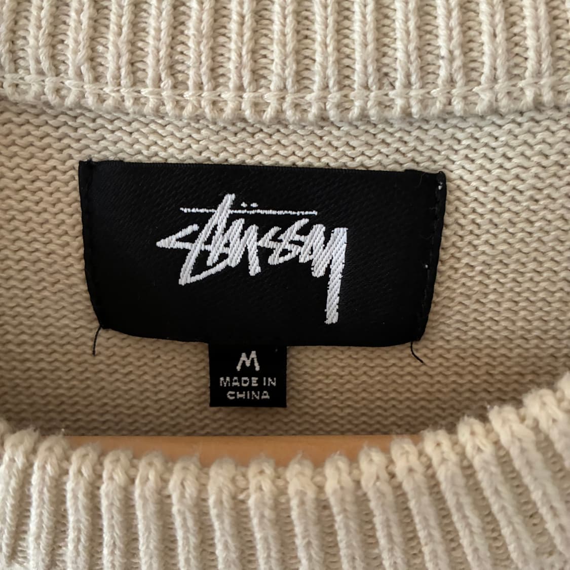 스투시 케어 라벨 니트 상품이미지3