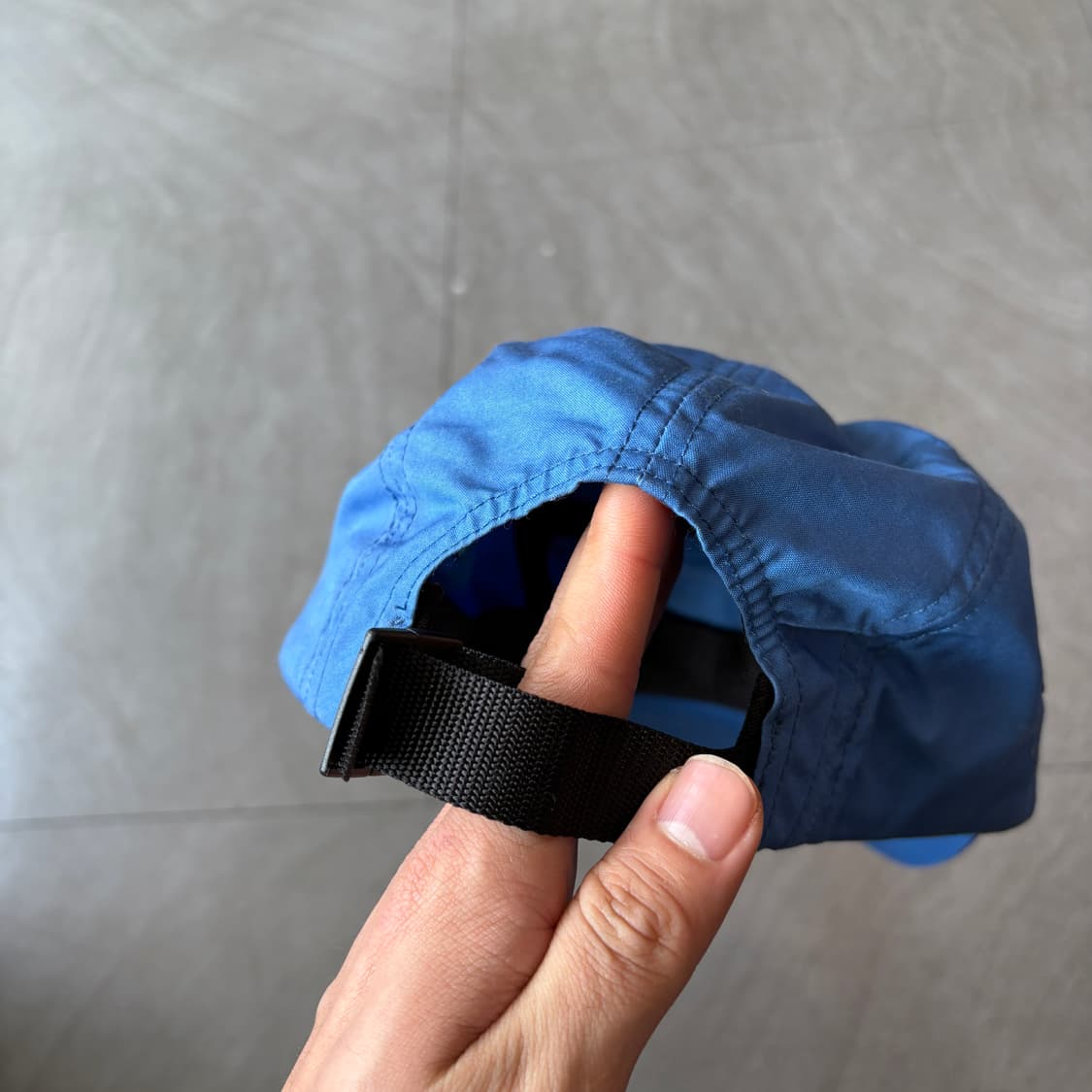 21ss 슈프림 리버스 라벨 블루 체크 캡  상품이미지3