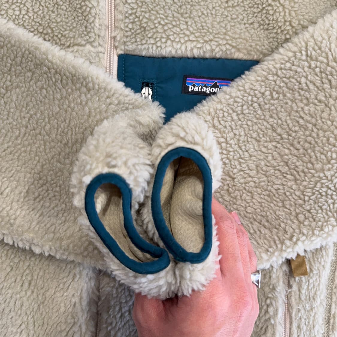 파타고니아 레트로x 자켓 펠리컨 그린 상품이미지4