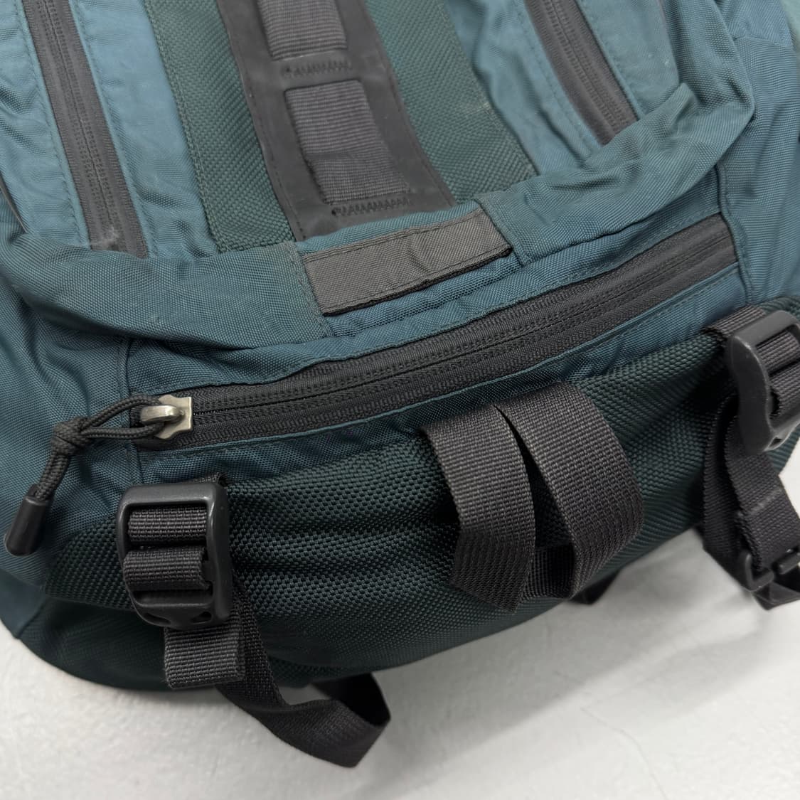 노스페이스 고프코어 청록색 테크니컬 백팩 상품이미지5