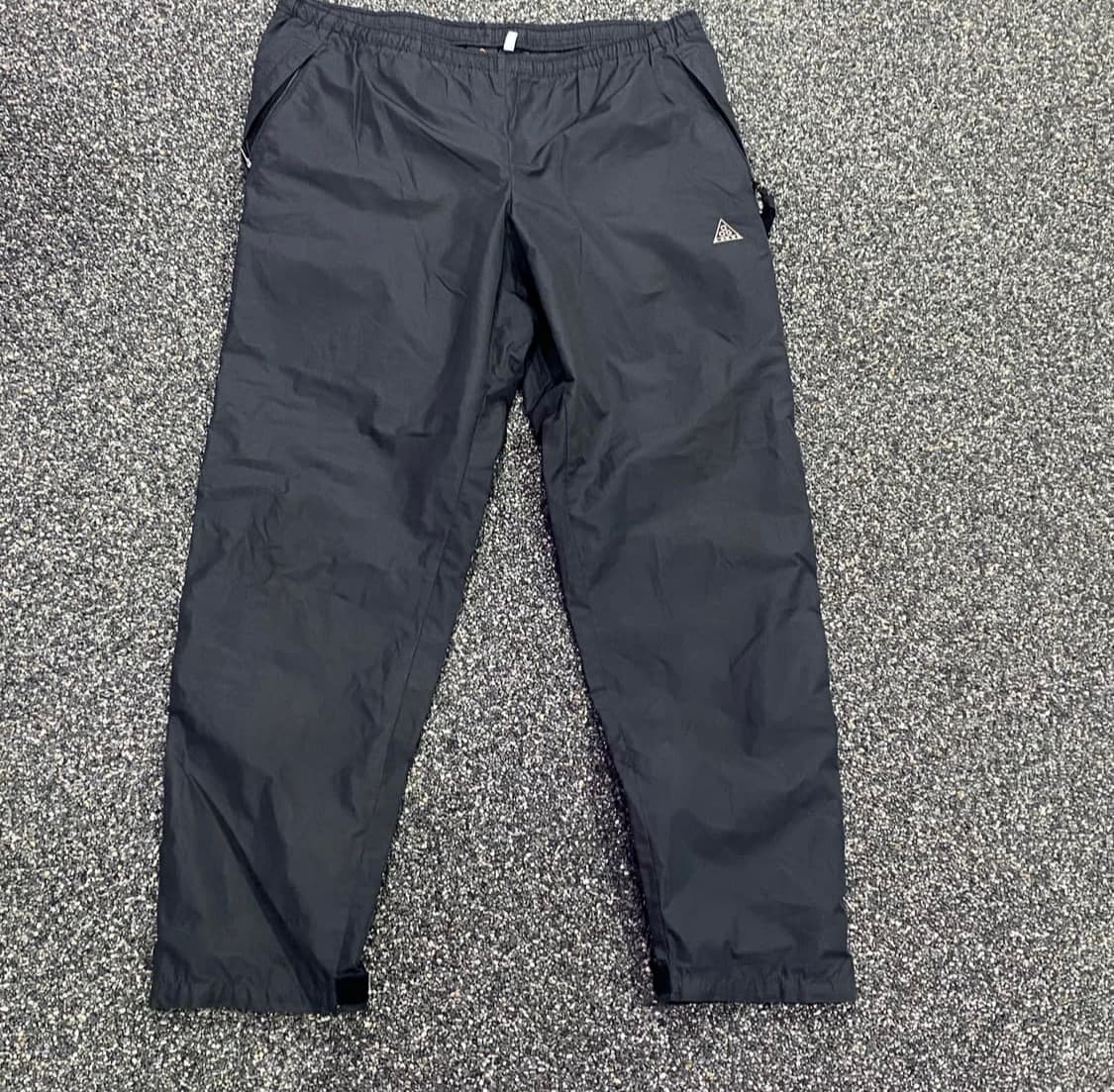 Nike ACG 스몰로고 트레이닝 팬츠 L 상품이미지3
