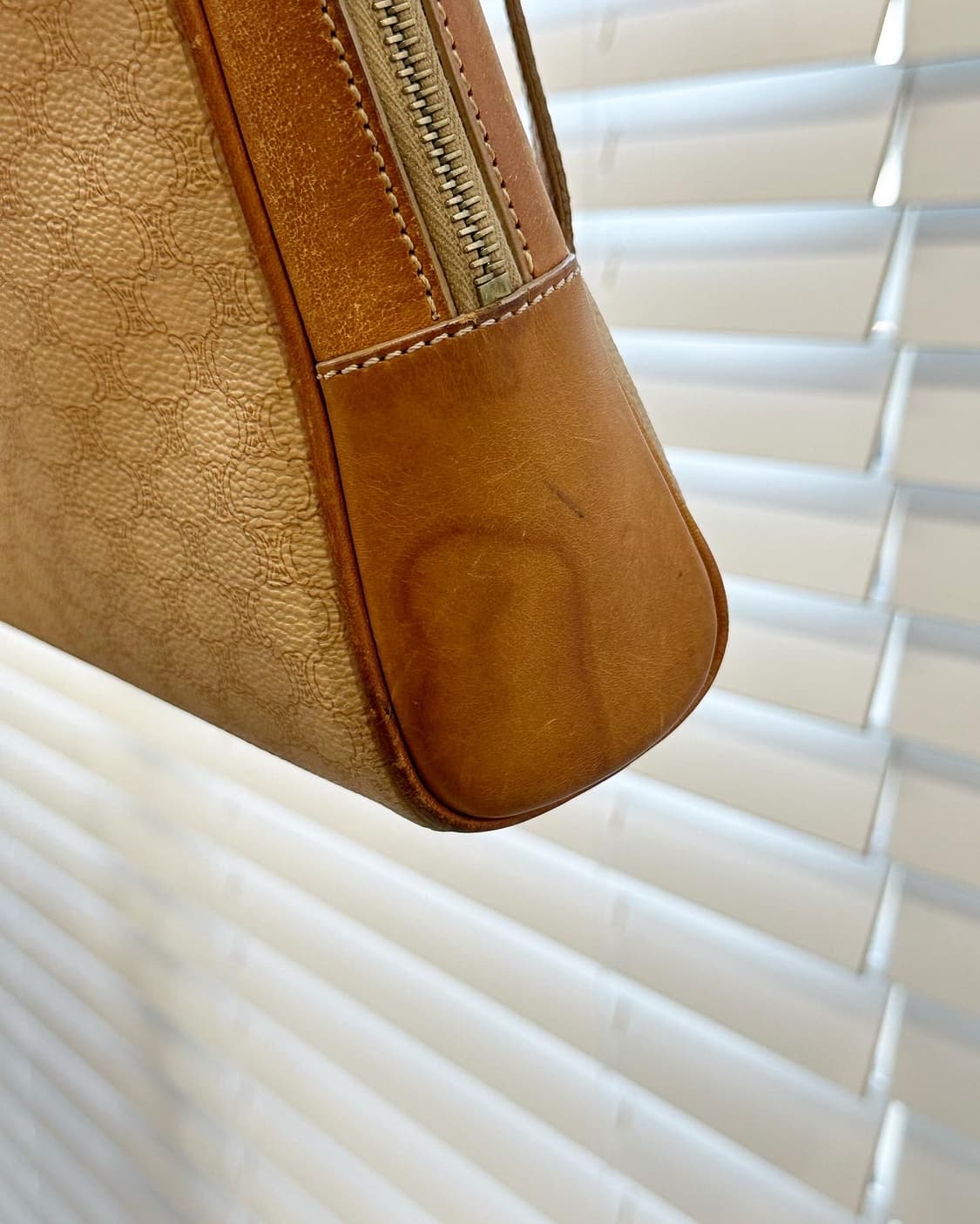 셀린느 베이지 마카담 미니 백팩  상품이미지4