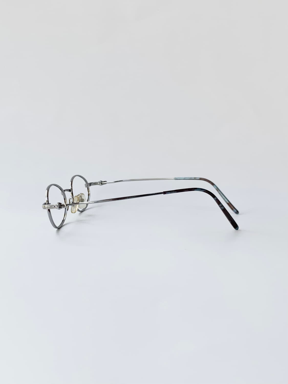 [픽키-613] 실버 오벌 메탈 안경 데드스탁 빈티지 클래식 프레임  상품이미지4