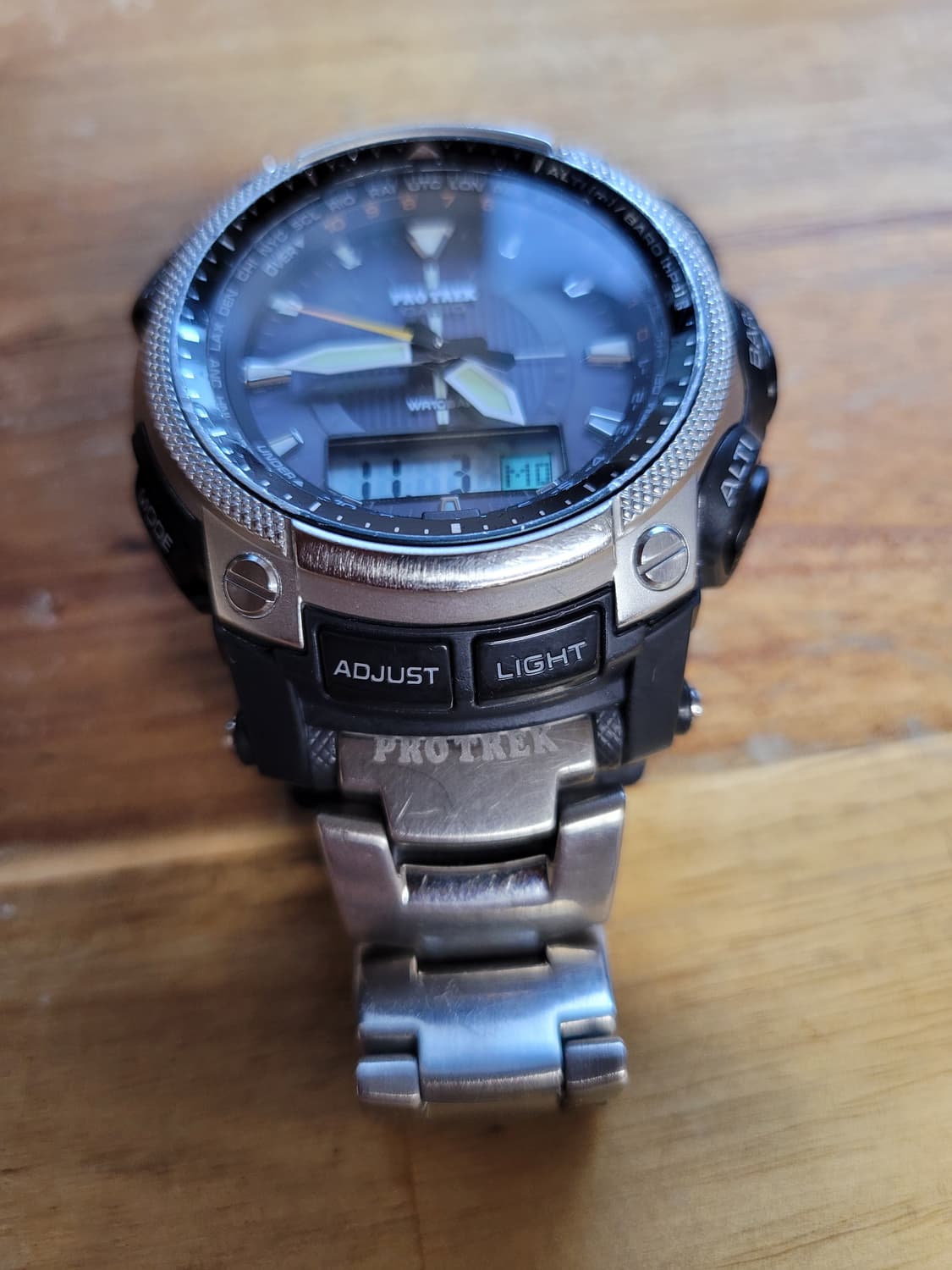 카시오 프로트렉 메탈시계 PRG-505T 등산 낚시 캠핑 아웃도어  상품이미지2