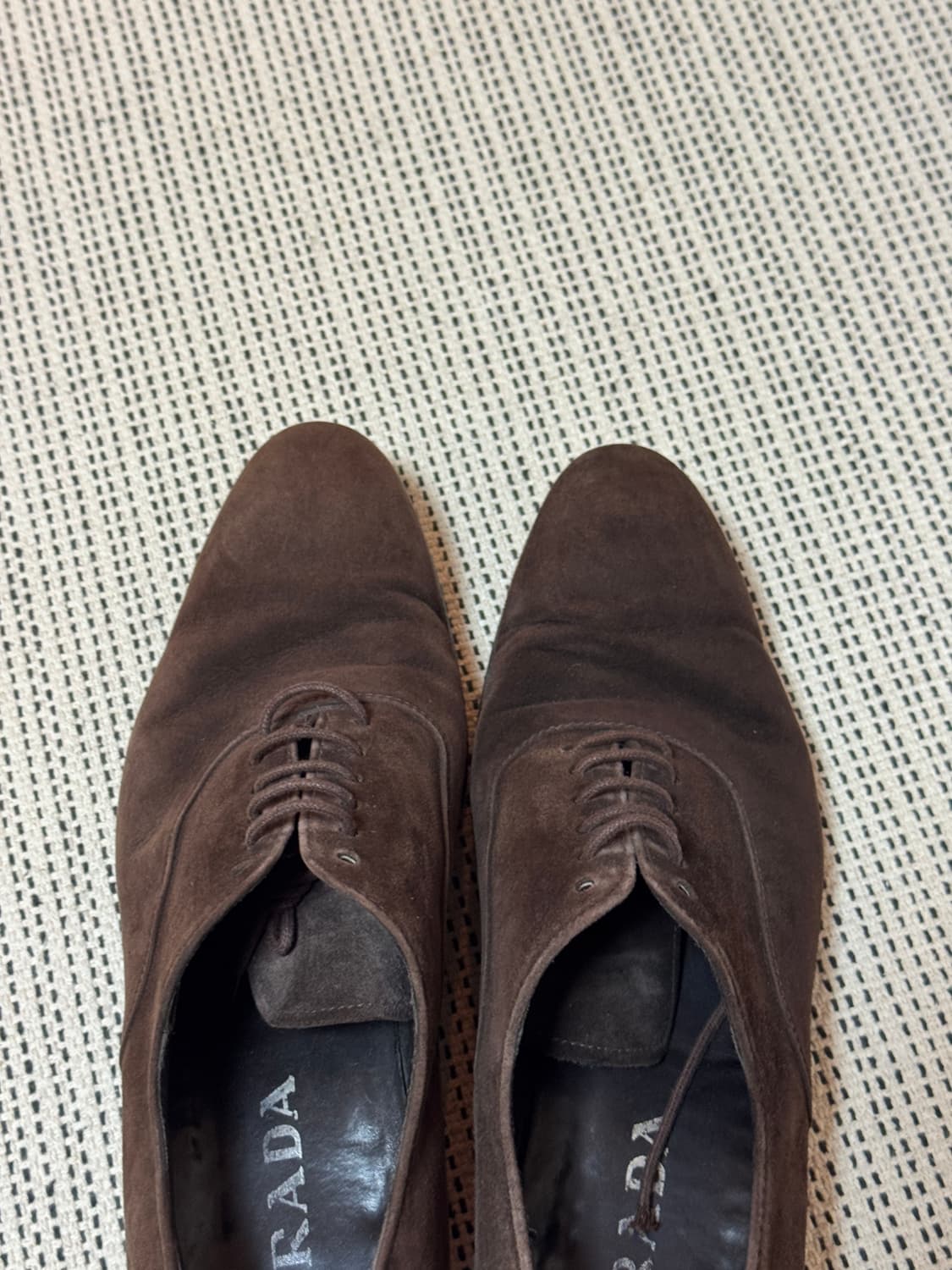 프라다 브라운 스웨이드 구두 상품이미지3