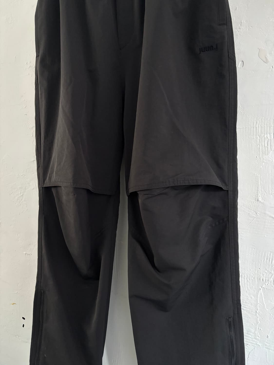 Juun.J 준지 블랙컬러 팬츠 상품이미지5