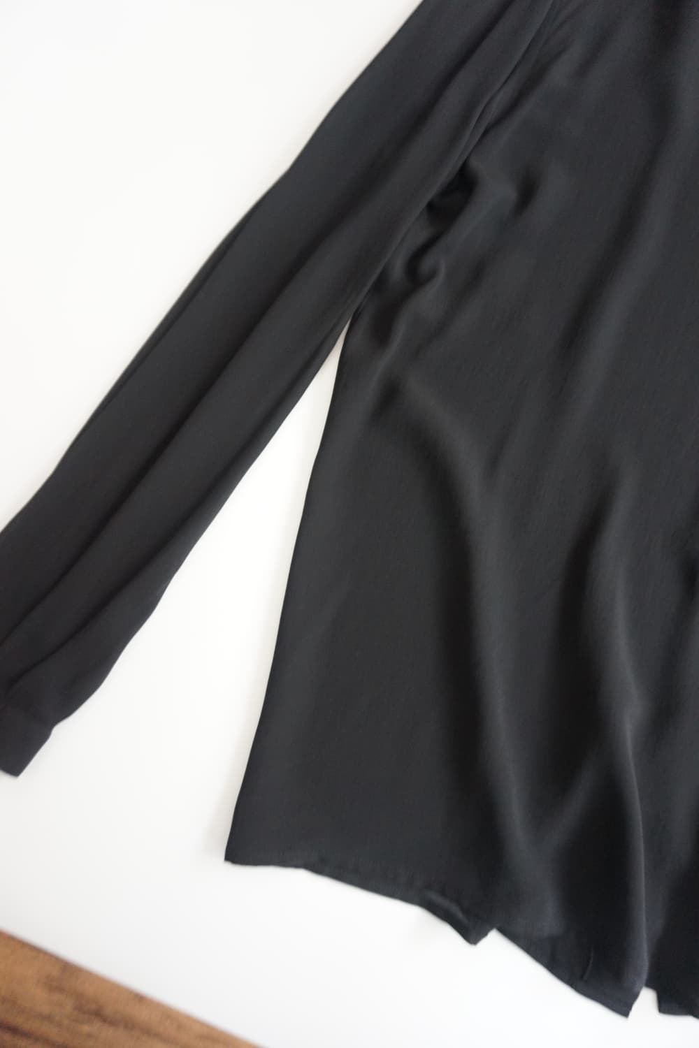 GIORGIO ARMANI 100%Silk (Made in Italy) 상품이미지5